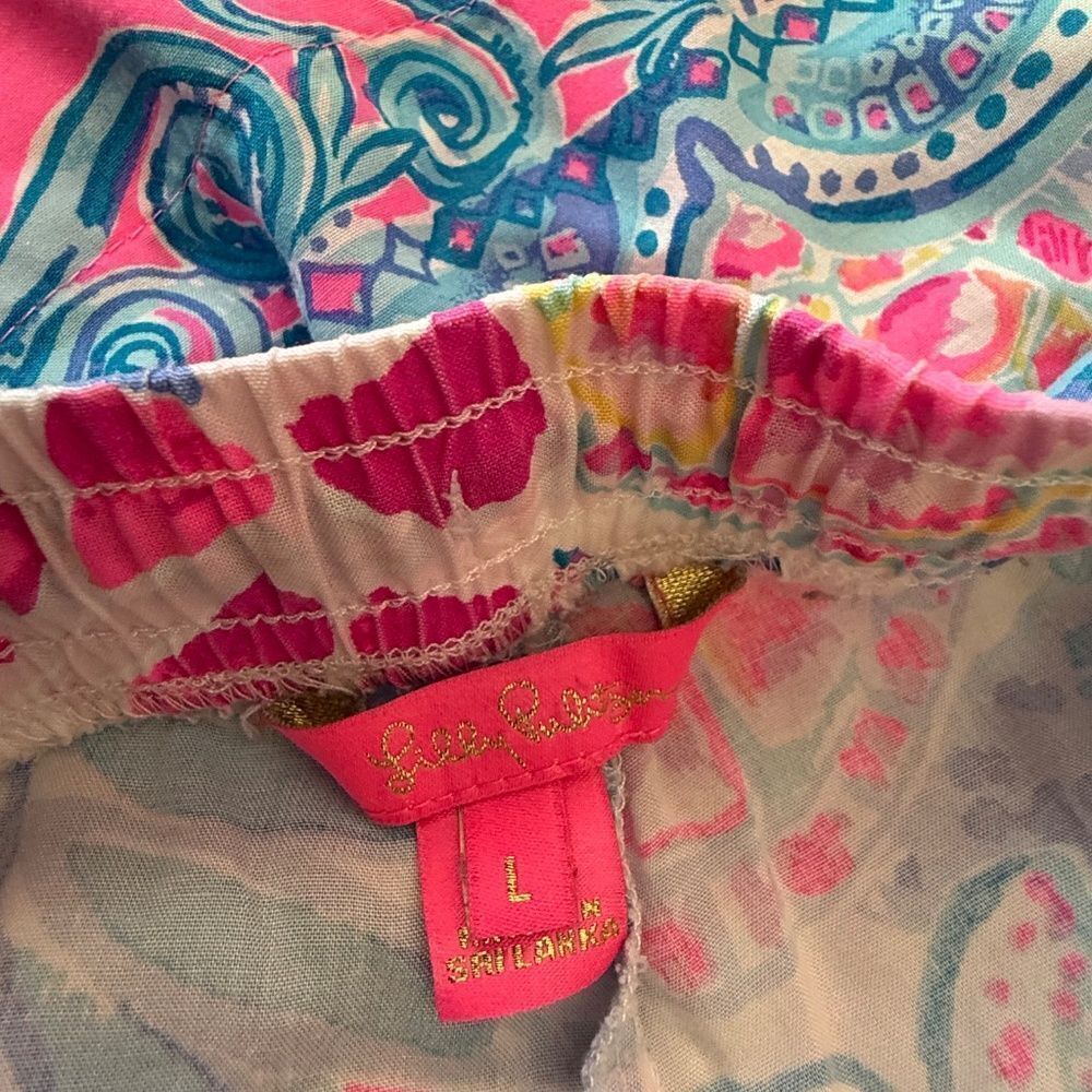 LILLY PULITZER LILO LINEN SHORTS -SIZE LARGE - “Rainforest Retreat” Print - EUC - Picture 3 of 5